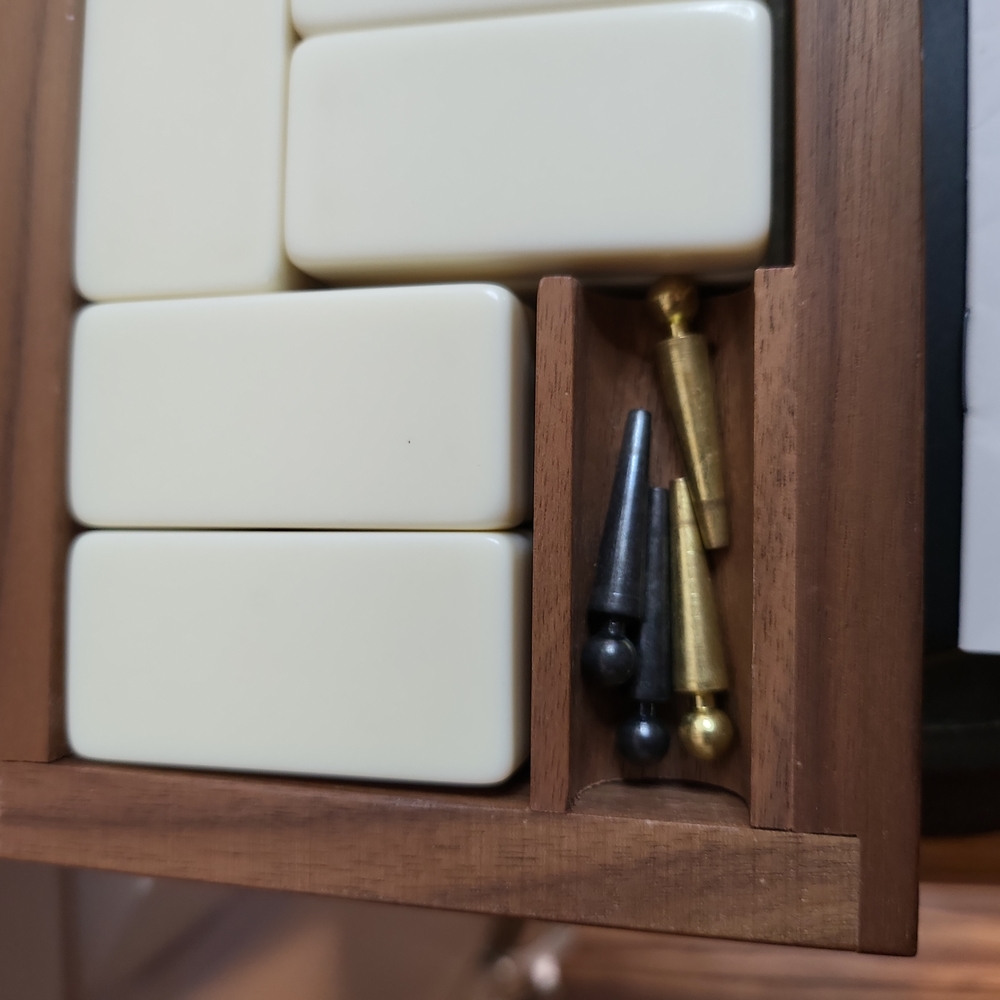 Handcrafted Dominic C. Armanino Five Up Co Dominos in Walnut Wood Box - Picture 6 of 16